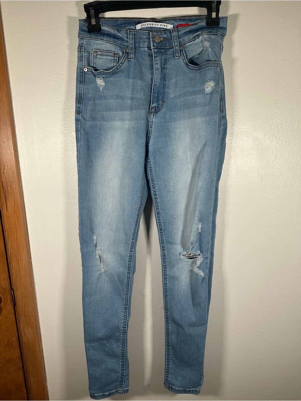 Celebrity Pink The Spice Womens Skinny Jeans 5/27 Blue Distressed